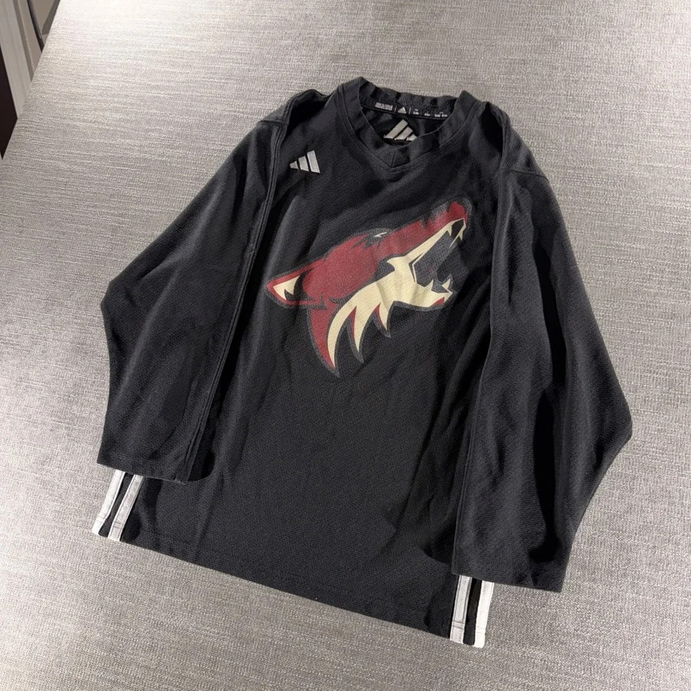 Adidas‎ Arizona Coyotes Hockey Jersey Youth S/M Black Excellent Sponsor Logos
